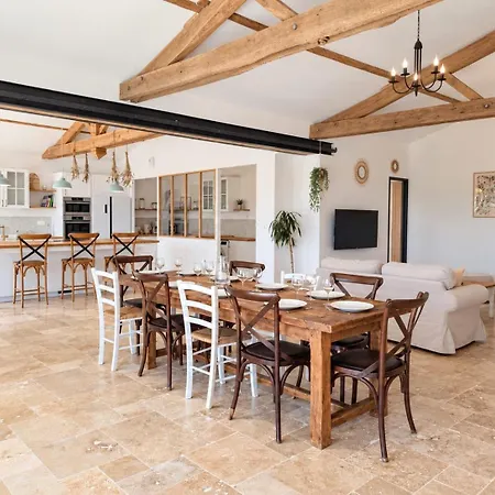 Holiday home Le Coteau De Therese - Vue Panoramique & Serenite - 20min Puydufou Et 15min Cholet